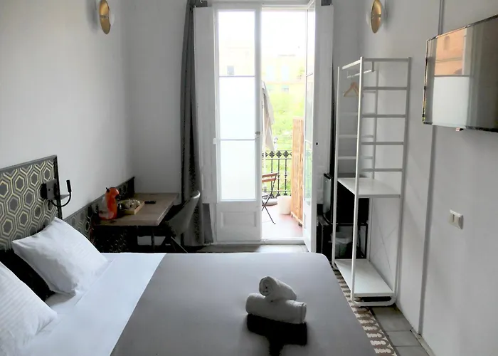 Hostel Fabrizzio'S Petit Barcelona